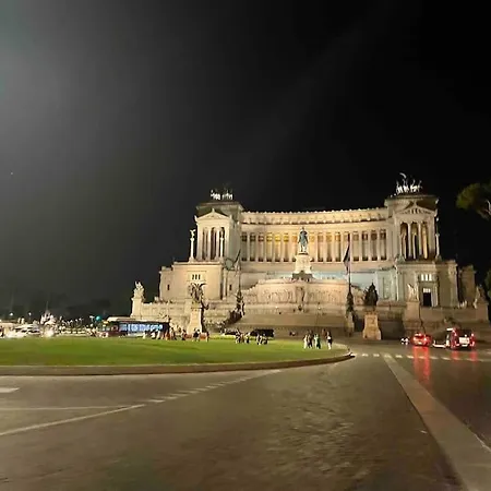 Gateway To Rome's Treasures Apartment *