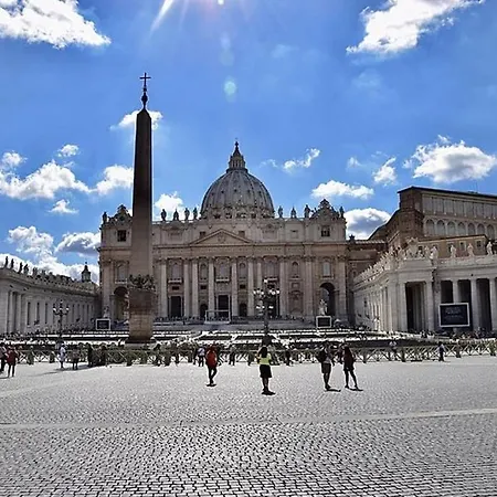 Gateway To Rome's Treasures *
