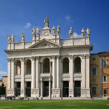 Apartment Gateway To Rome's Treasures