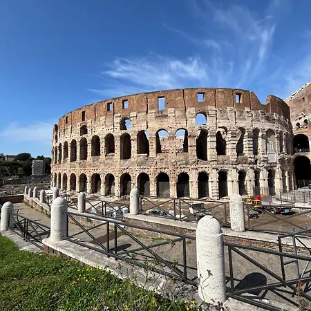 Gateway To Rome's Treasures Appartement